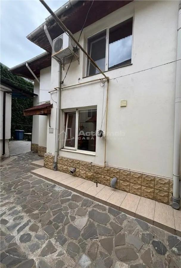 Armeneasca, Vila individuala, Curte comuna - foto 1