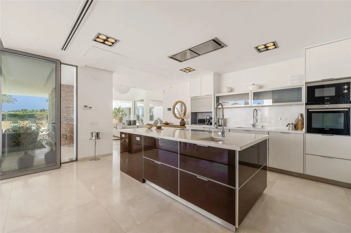 Villa en Venta en Malaga - foto 9