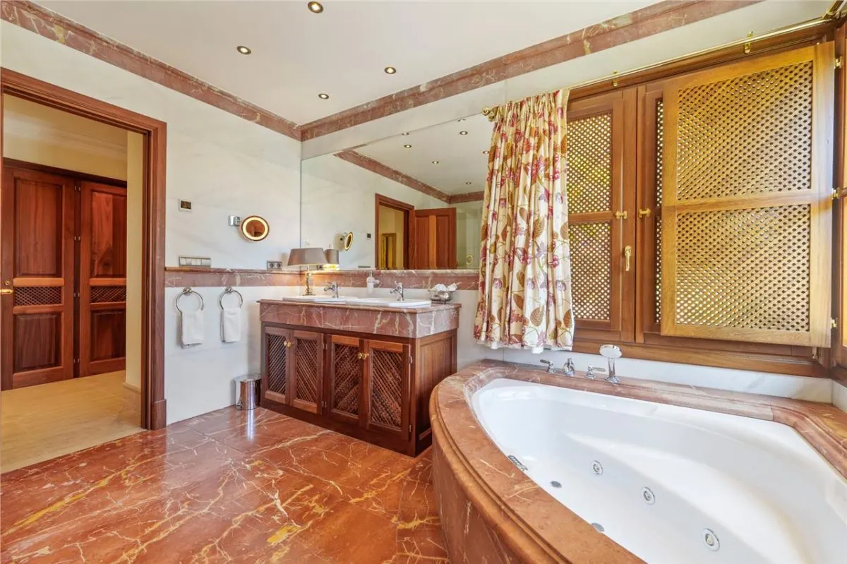 Villa en Venta en Malaga - foto 14