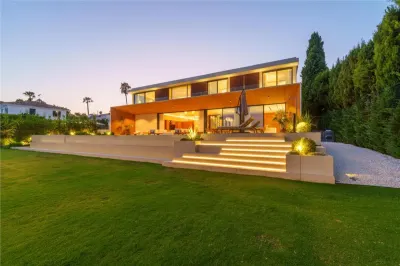 Villa en Venta en Malaga - foto 2