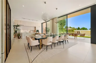 Villa en Venta en Malaga - foto 8