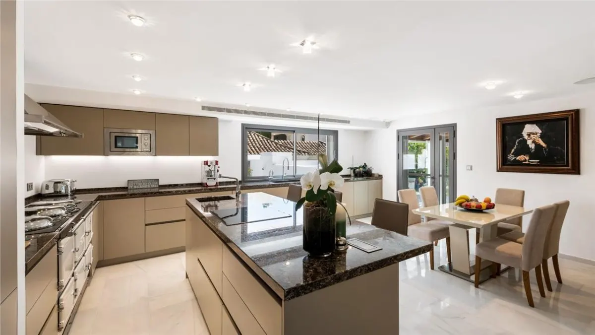 Villa en Venta en Malaga - foto 8