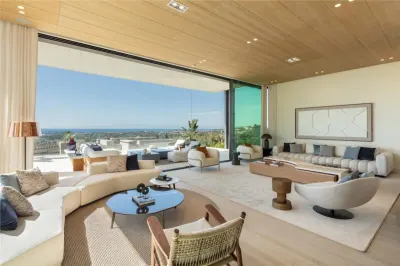 Villa for Sale in Malaga - foto 2