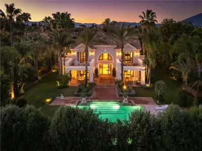 Villa en Venta en Malaga - San Pedro de Alcantara