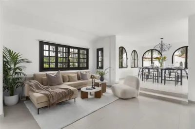 Apartamento en Venta en Málaga - Marbella