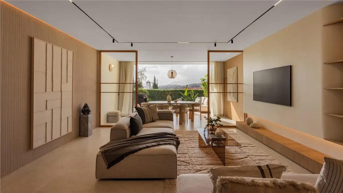Casa de vanzare in Malaga - foto 1