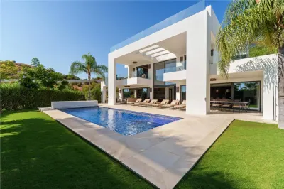 Vila de vanzare in Malaga - foto 8