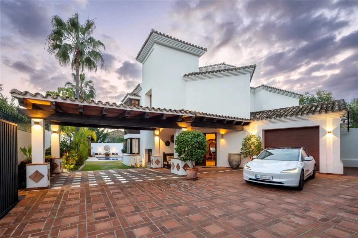 Villa en venta en Malaga - foto 6