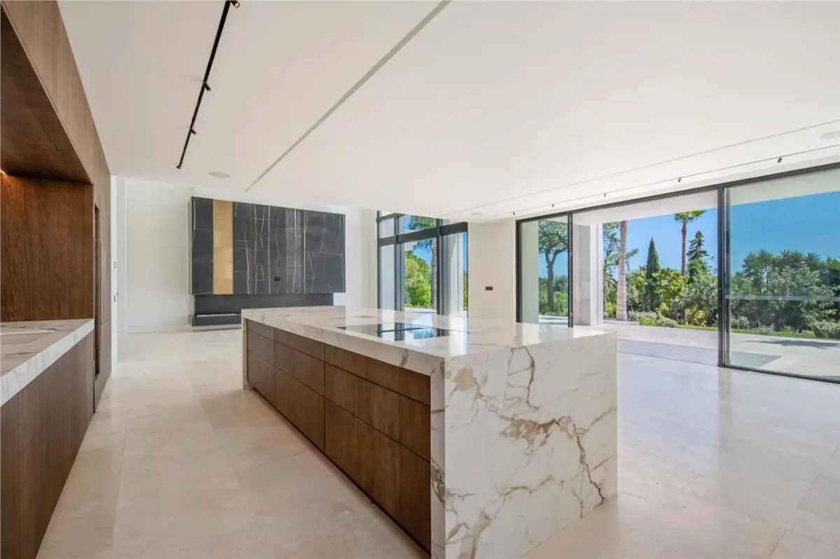 Villa en venta en Malaga - foto 24