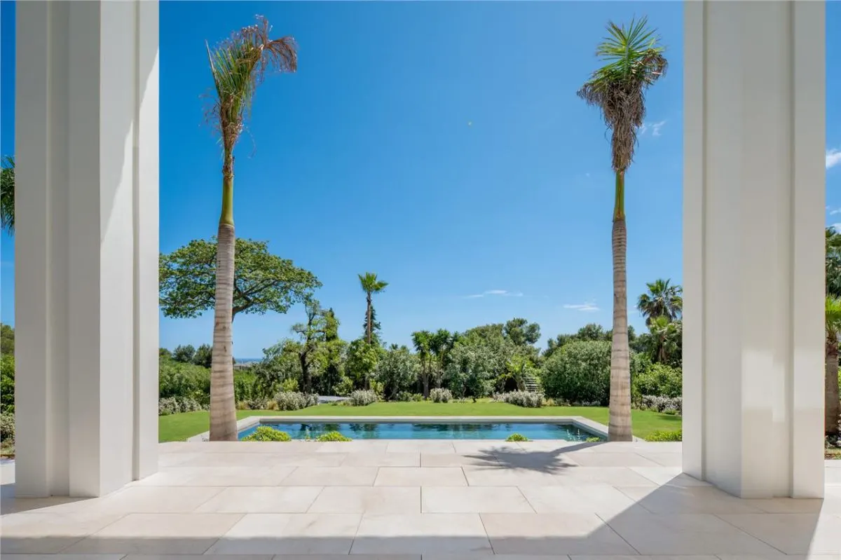Villa en venta en Malaga - foto 4