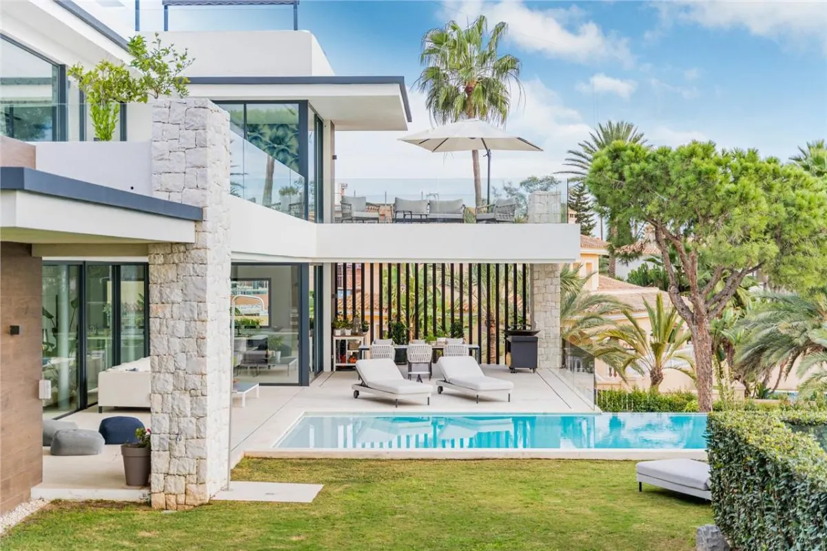 Villa en Venta en Malaga - foto 1