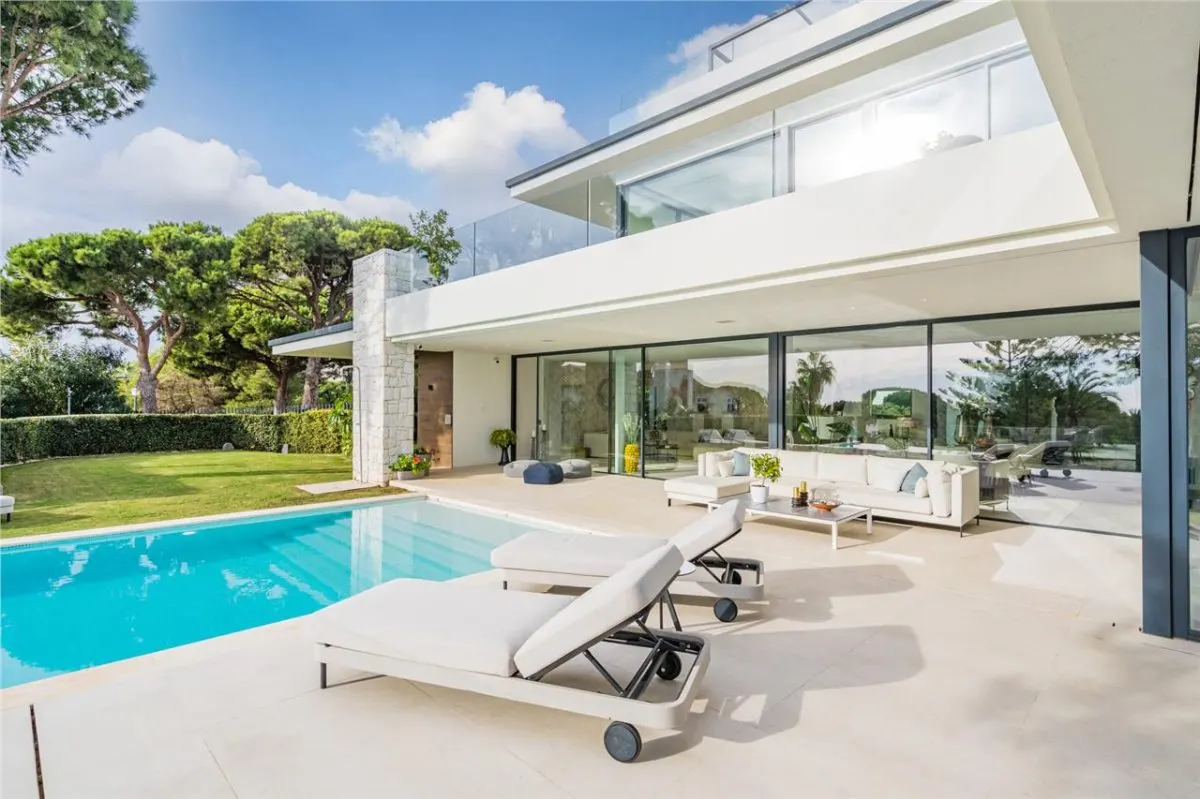 Villa en Venta en Malaga - foto 4