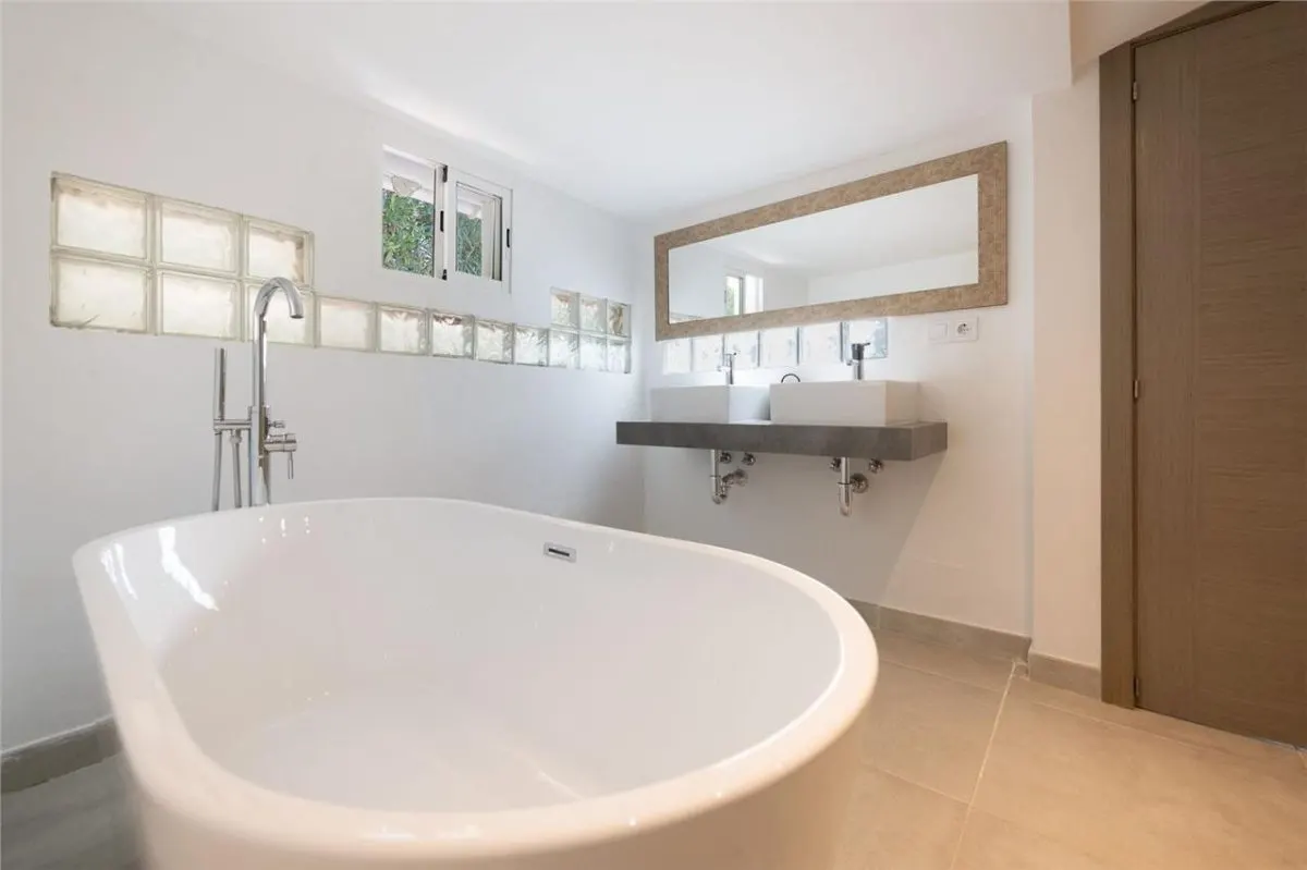 Vila de vanzare in Malaga - foto 16