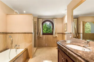 Villa en Venta en Malaga - foto 20