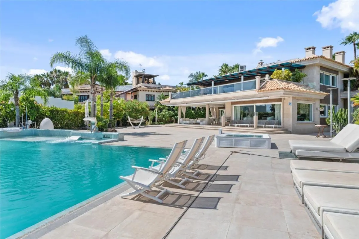 Villa en Venta en Malaga - foto 3