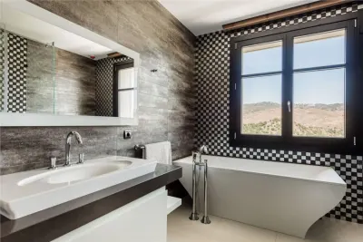 Villa en Venta en Malaga - foto 17