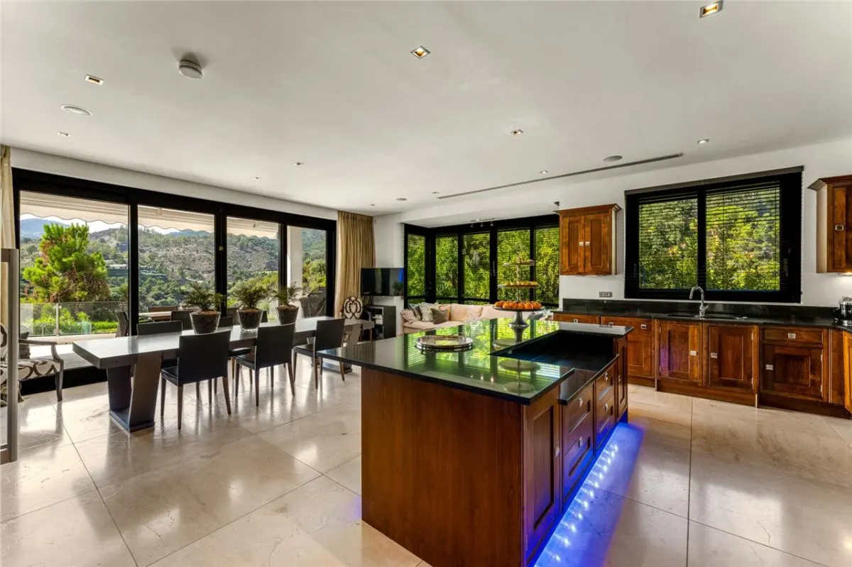 Villa en Venta en Malaga - foto 10
