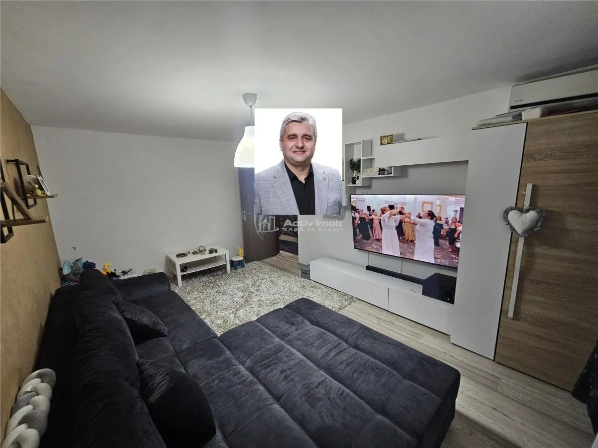 Reşiţa, Apartamento 3 Dormitorios, Amueblado y Equipado, Micro 4 - foto 1