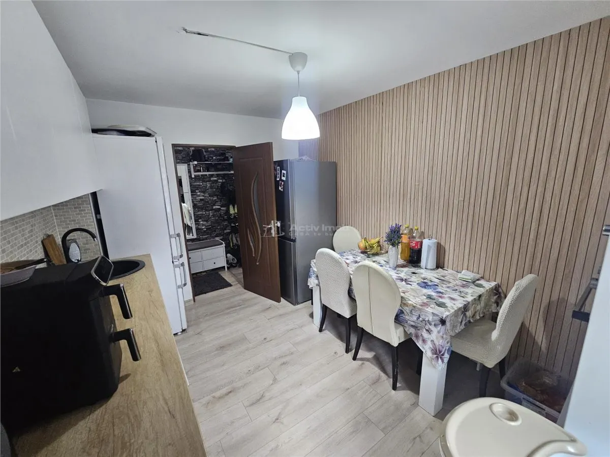 Reşiţa, Apartamento 3 Dormitorios, Amueblado y Equipado, Micro 4 - foto 19