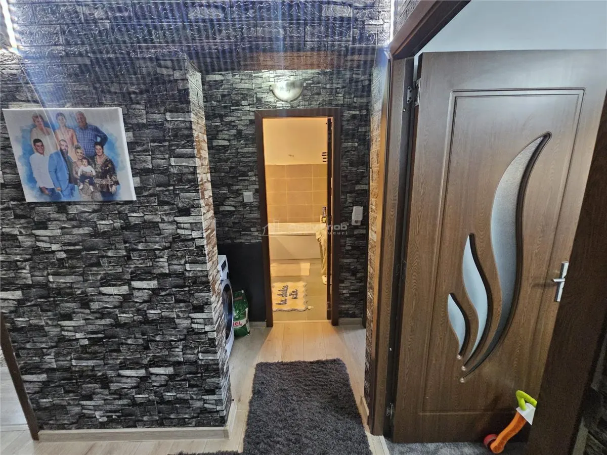 Reşiţa, Apartamento 3 Dormitorios, Amueblado y Equipado, Micro 4 - foto 21