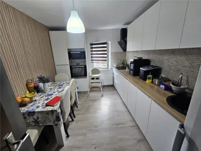 Reşiţa, Apartamento 3 Dormitorios, Amueblado y Equipado, Micro 4 - foto 6