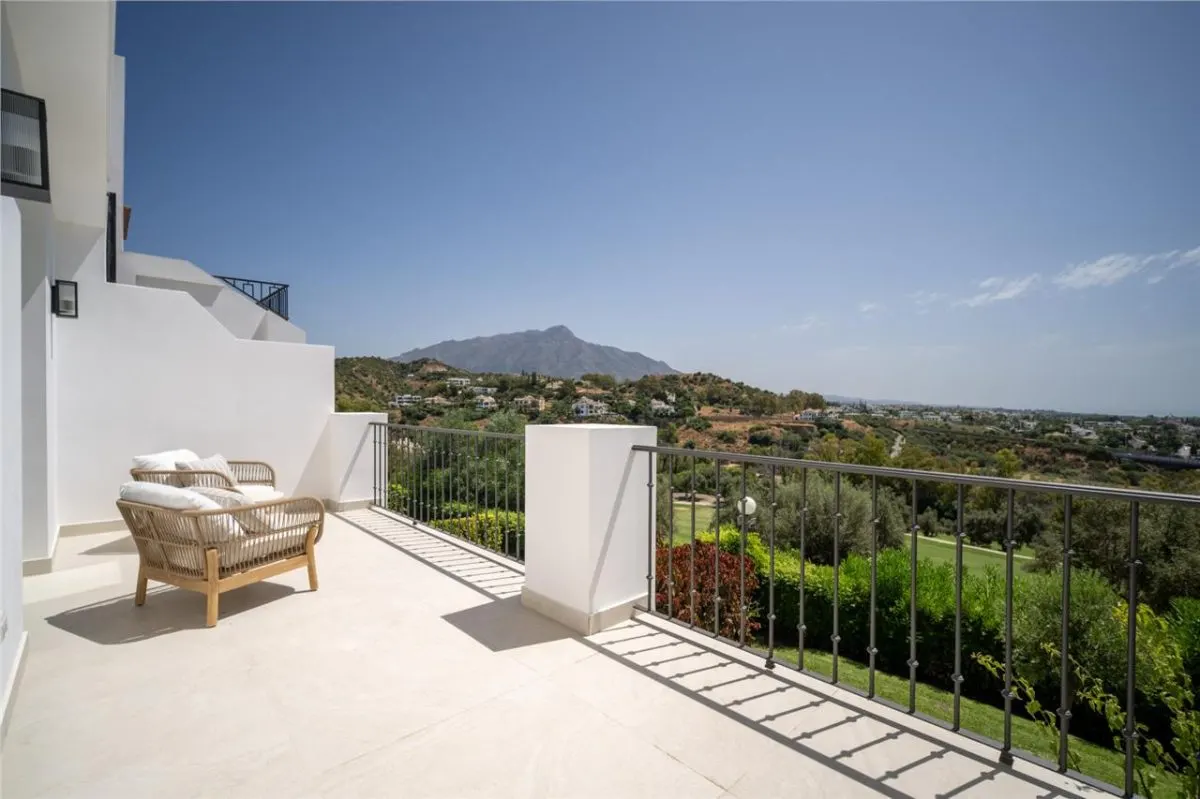 Casa de vanzare in Malaga - foto 1