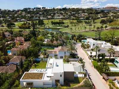 Vila de vanzare in Malaga - foto 2