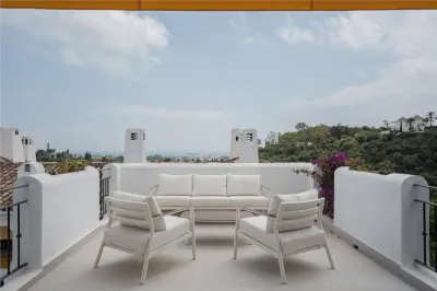 Apartment for Sale in Malaga - Benahavis