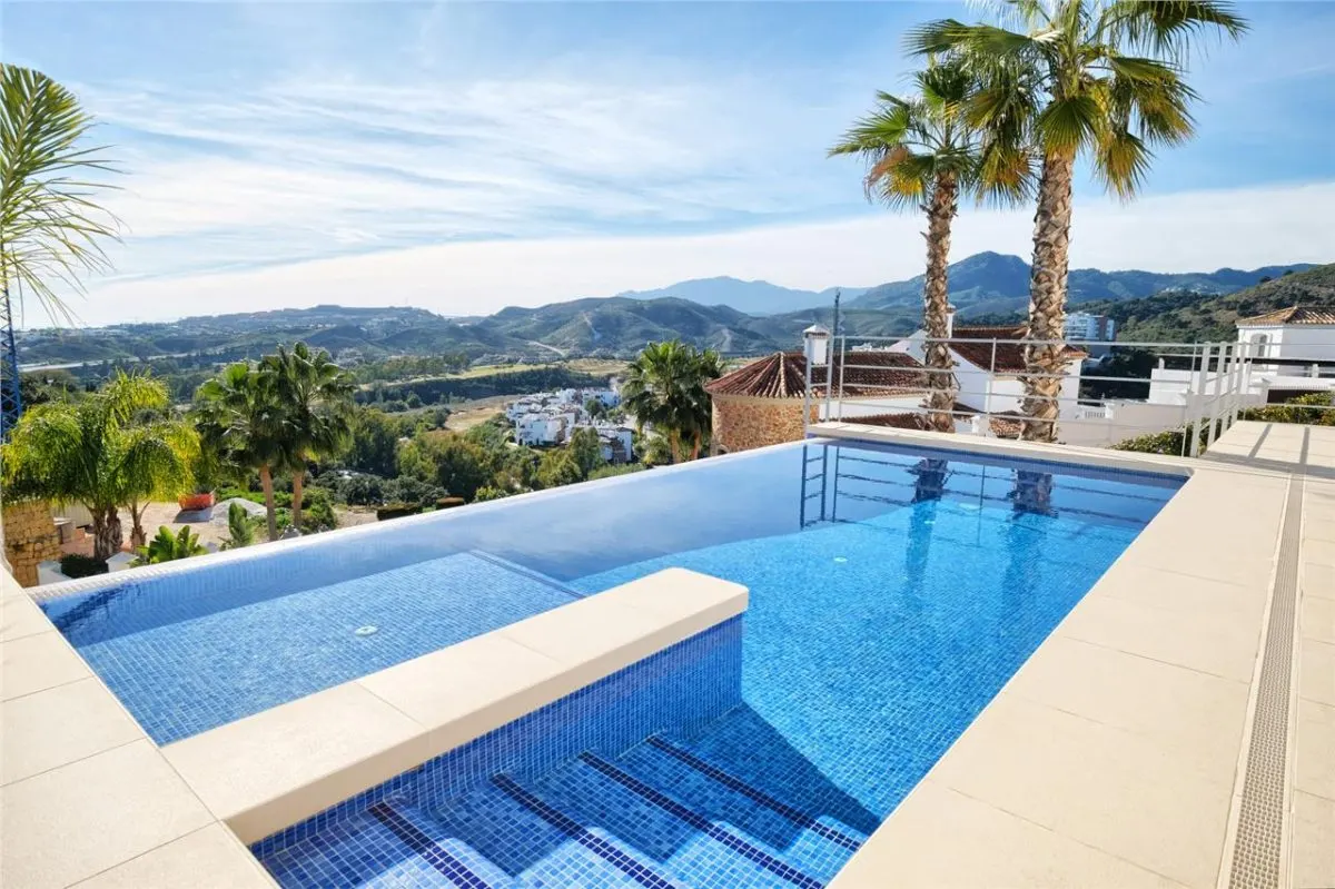Vila de vanzare in Malaga - foto 1
