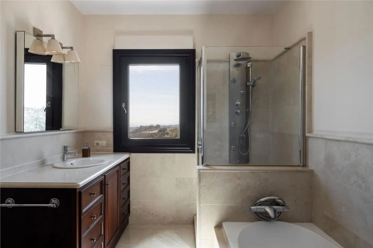 Villa en Venta en Malaga - foto 12