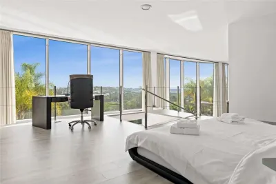 Villa en Venta en Malaga - foto 4