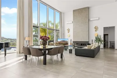 Villa en Venta en Malaga - foto 8