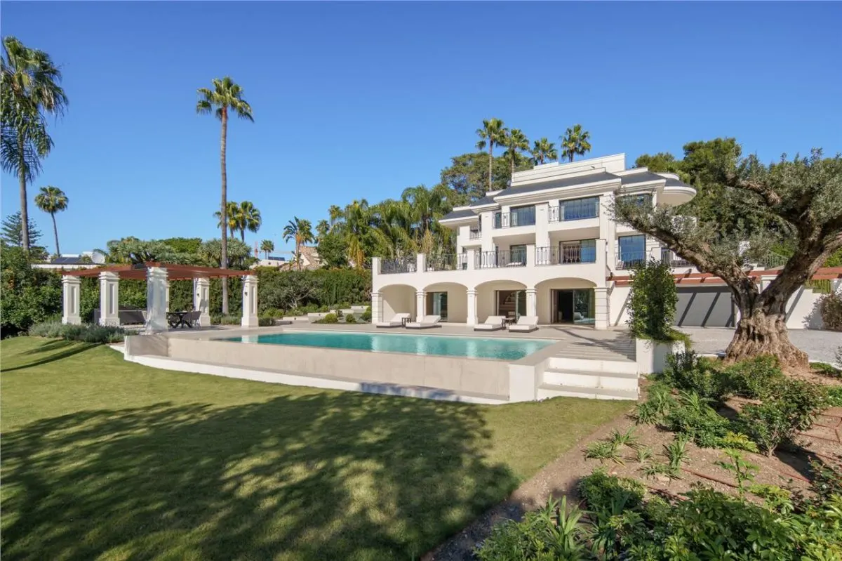 Villa en Venta en Malaga - foto 2