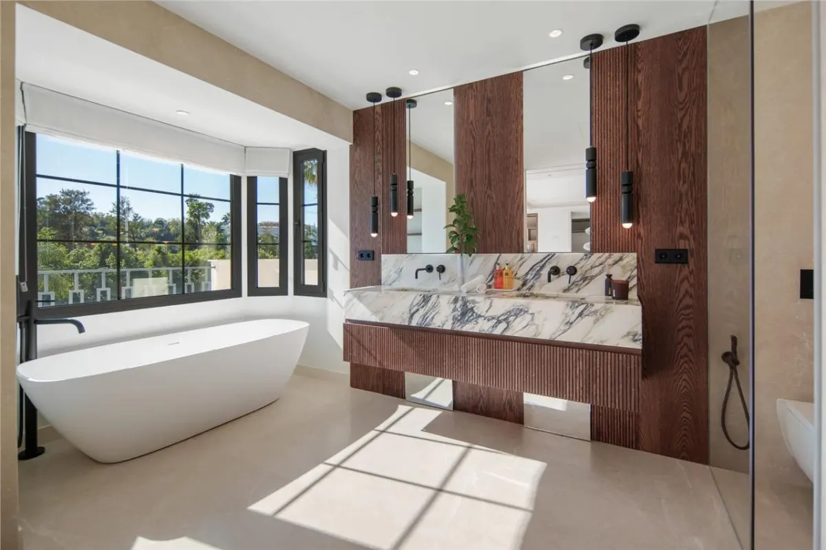 Villa en Venta en Malaga - foto 9