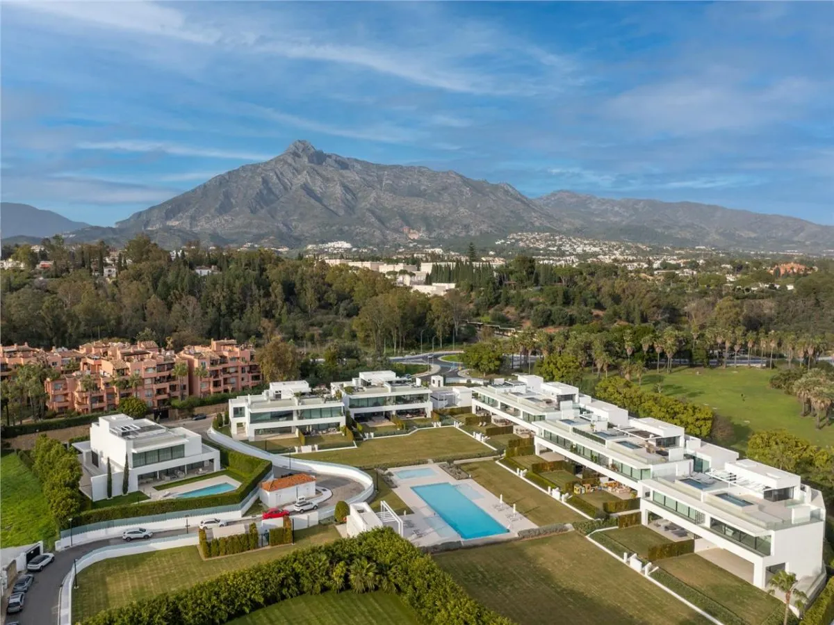 Villa en Venta en Malaga - foto 2