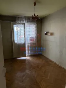 Apartament decomandat 4 camere, Centru – Spatios, 84 mp - foto 6