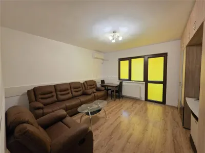 2卧室独立布局公寓，2阳台，供暖及停车位，金属冶炼街 - Bucuresti