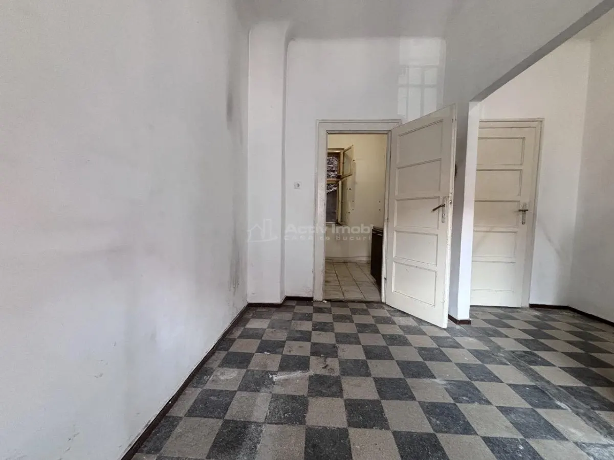 Apartament ultracentral 72 mp - etaj 1- boxa 25 mp - foto 11