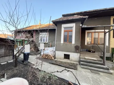 Casa pe malul Crisului - 172 mp - Ultracentral - Oradea