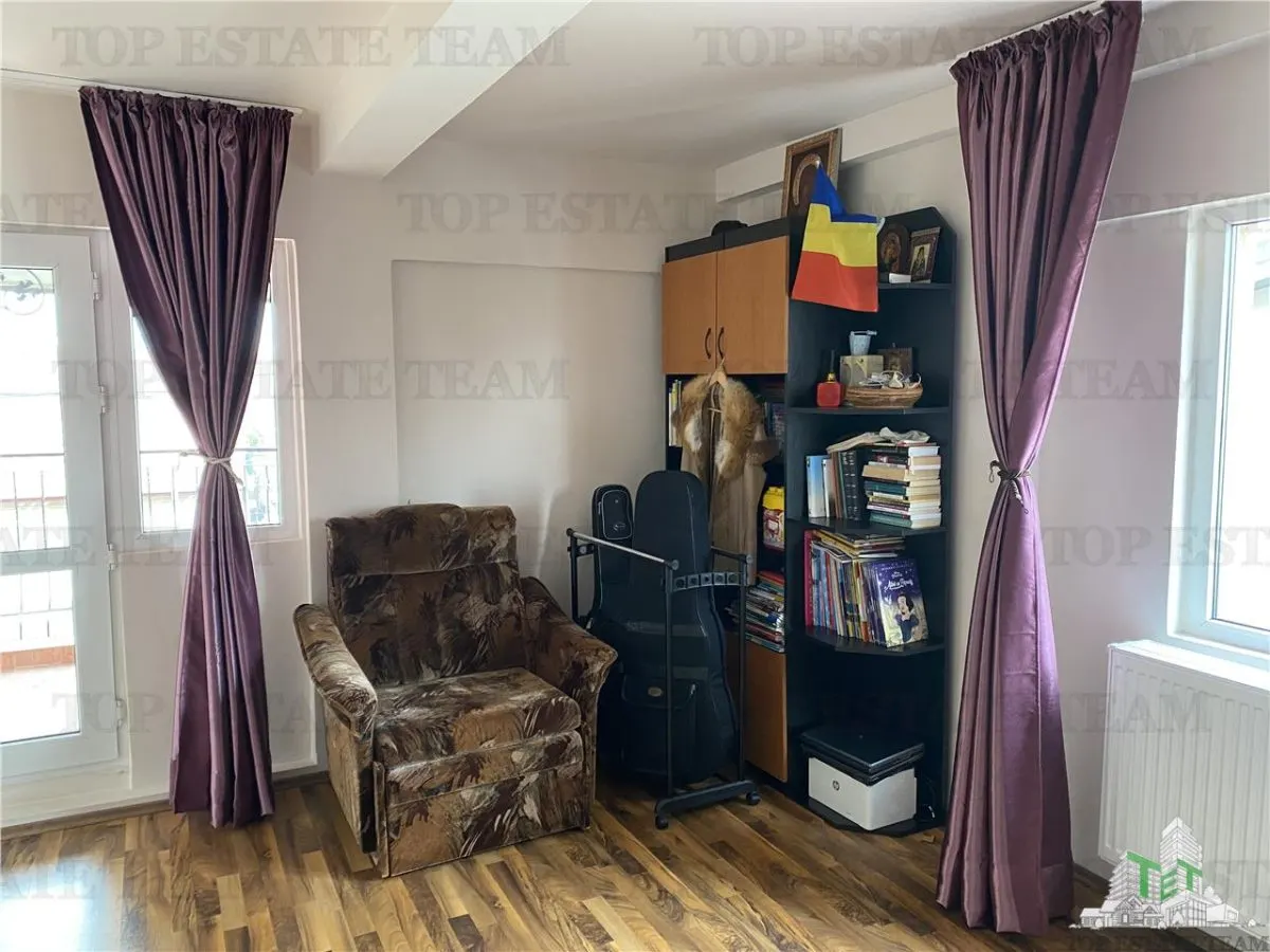 Casa de vanzare in Dobroesti - foto 4