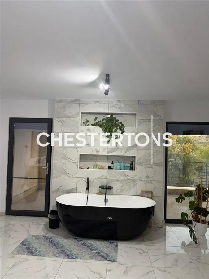 Vila eleganta formata din 2 corpuri, rezidenta exclusivista, Baldovinesti -Braila, ideal investitie - foto 24