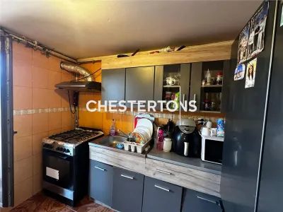 Four-Bedroom Detached House, Salaj Zone, Bucharest - foto 2