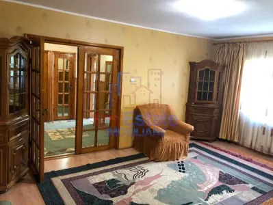 Appartement 2 chambres, 62 m², 2e étage, Chauffage central individuel à Tatarasi - foto 3