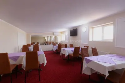 Hotel for sale in Bucuresti, Antiaeriana area - foto 11