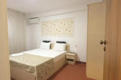 Hotel for sale in Bucuresti, Antiaeriana area - foto 5