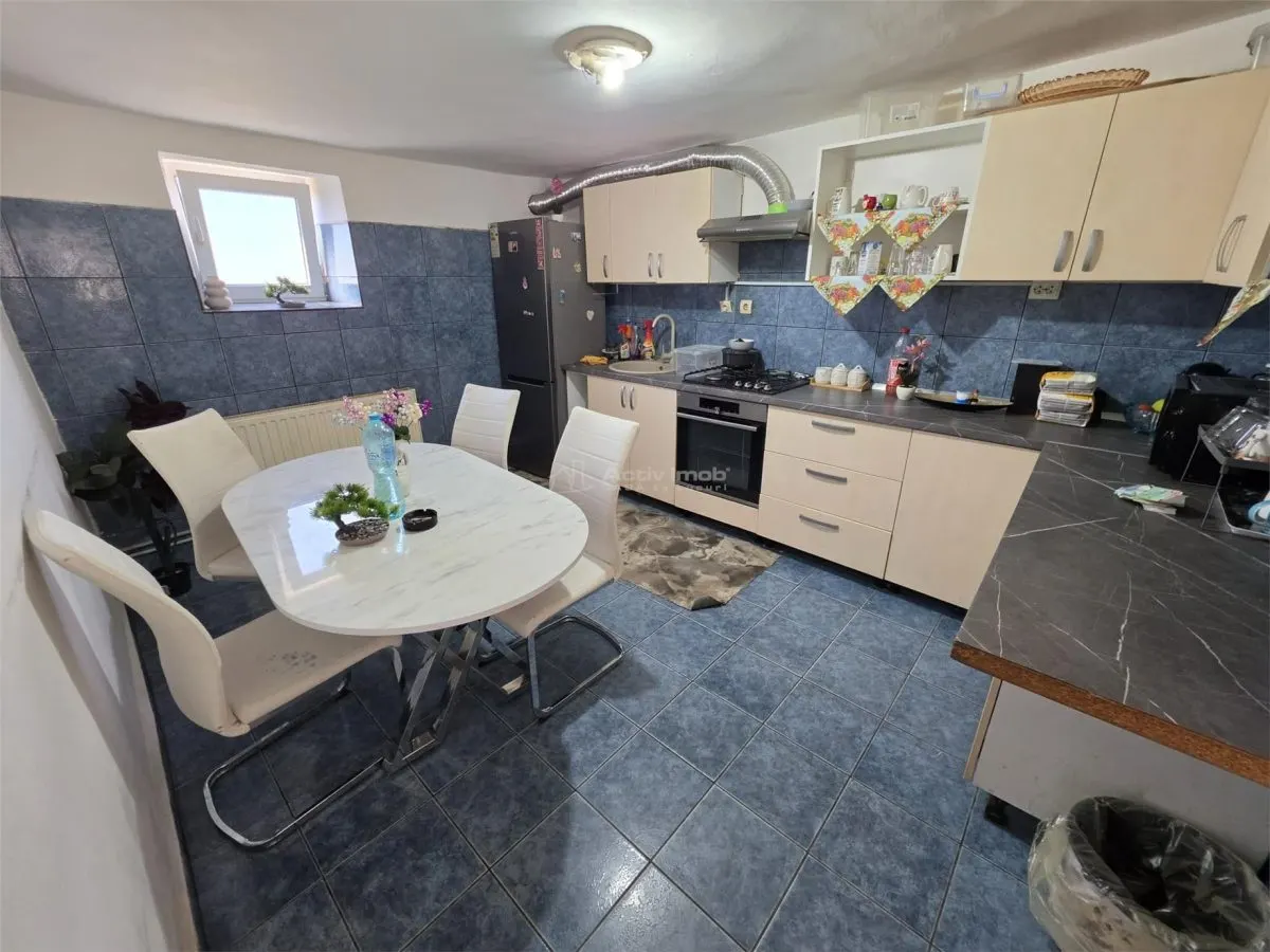 Maison Individuelle de 4 Chambres près d'Arad - foto 8