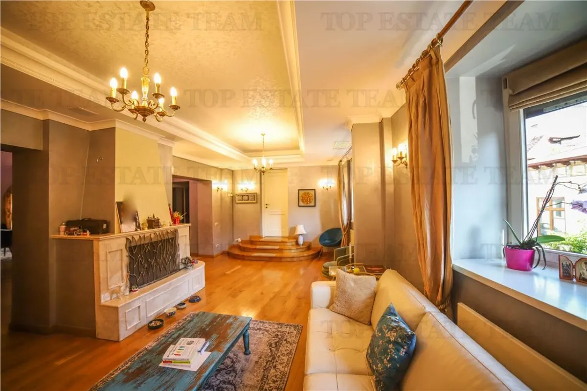 Vila de vanzare in zona Piata Victoriei - Lascar Catargiu , 530 mp - foto 5