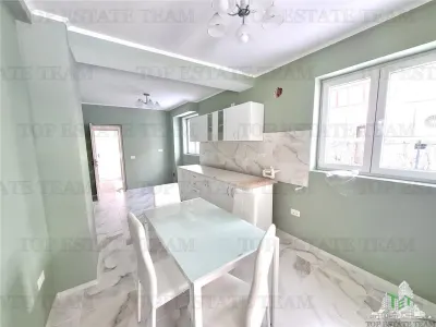 For Sale/Villa Family/Complex Privat/Lac/Crevedia - foto 7