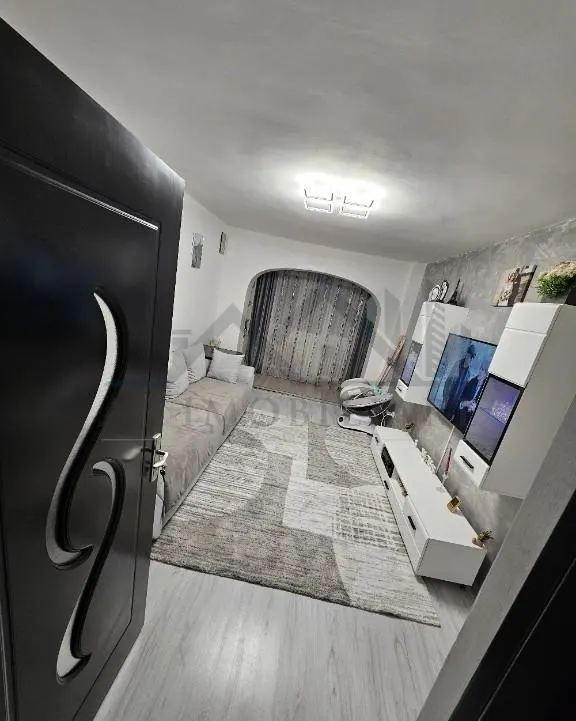 Appartement 3 Chambres avec Distribution Dégagée à Mircea cel Batran, 60 m² - foto 3
