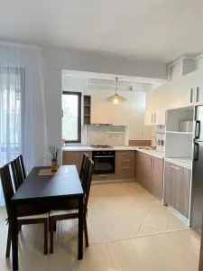 2 Camere, Damaroaia, Centrala, 15 min metrou - Bucuresti